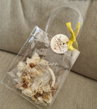 Load image into Gallery viewer, Preserved flowers Mini Christmas wreath – XMAS17
