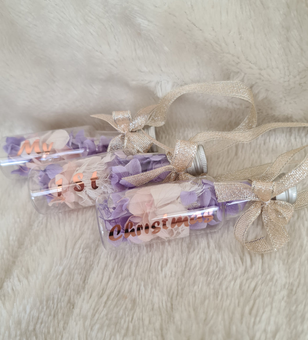 My 1st Christmas baby gift – set of 3 preserved flowers bottles – XMAS60