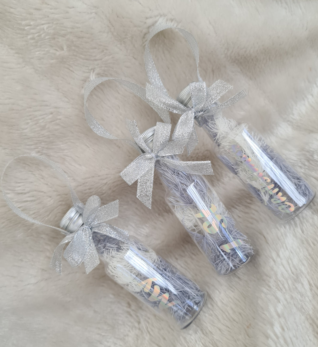 My 1st Christmas baby gift – set of 3 preserved flowers bottles – XMAS62