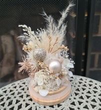 Load image into Gallery viewer, Preserved flowers Mini Christmas glass dome – Boho Neutral NO1
