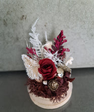 Load image into Gallery viewer, Preserved flowers Mini Christmas glass dome – Mini rose
