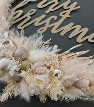Load image into Gallery viewer, Boho elegant Everlasting flowers Christmas Wreath
