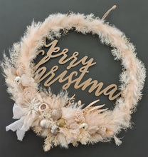 Load image into Gallery viewer, Boho elegant Everlasting flowers Christmas Wreath
