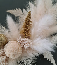 Load image into Gallery viewer, Boho fluffy Everlasting flowers Christmas Wreath
