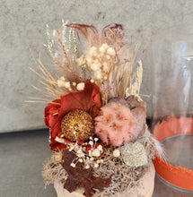 Load image into Gallery viewer, Mini Preserved flowers Xmas dome with glitter bauble - Rustic
