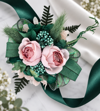 Load image into Gallery viewer, Emerald green &amp; blush pink school formal / prom wedding corsage
