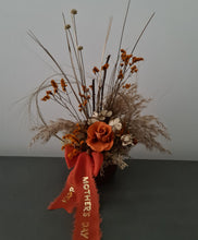 Load image into Gallery viewer, Orange mini rose arrangement - MOT07

