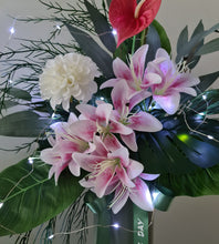 Load image into Gallery viewer, Large flower arrangement with lilies &amp; lights - MOT09
