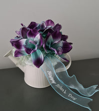 Load image into Gallery viewer, Singapore orchids in water can - MOT12
