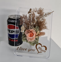 Load image into Gallery viewer, Clear frame vase with preserved flowers - MOT21
