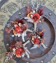 Load image into Gallery viewer, 5 x Rustic style buttonholes with mini preserved roses
