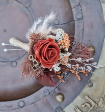 Load image into Gallery viewer, 5 x Rustic style buttonholes with mini preserved roses
