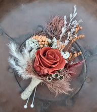 Load image into Gallery viewer, 5 x Rustic style buttonholes with mini preserved roses
