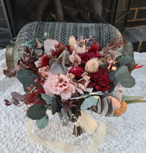 Load image into Gallery viewer, X - Burgundy &amp; dusty blush pink bouquet
