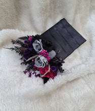 Load image into Gallery viewer, Preserved pocket flowers in dark tones

