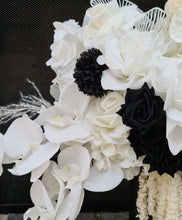 Load image into Gallery viewer, Everlasting bridal bouquet in black &amp; white
