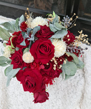 Load image into Gallery viewer, Everlasting bridal bouquet - burgundy
