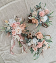 Load image into Gallery viewer, Everlasting flowers bridal &amp; bridesmaids bouquets
