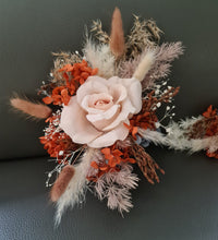 Load image into Gallery viewer, Rustic boho Wedding cake flowers
