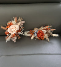 Load image into Gallery viewer, Rustic boho Wedding cake flowers
