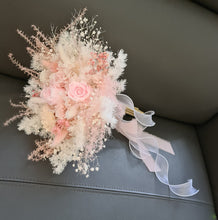 Load image into Gallery viewer, Fully preserved medium size bridal bouquet &amp; buttonhole
