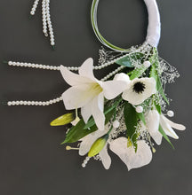 Load image into Gallery viewer, Real touch &amp; preserved circle shape bouquet

