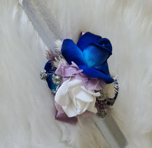 Load image into Gallery viewer, Purple &amp; blue snap lock corsage

