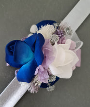 Load image into Gallery viewer, Purple &amp; blue snap lock corsage
