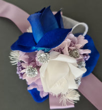 Load image into Gallery viewer, Purple &amp; blue ribbon corsages
