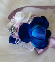 Load image into Gallery viewer, Purple &amp; blue ribbon corsages
