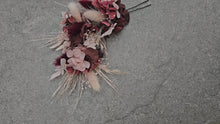 Load and play video in Gallery viewer, Preserved flowers bobby pin large x 3 burgundy &amp; dusty pink
