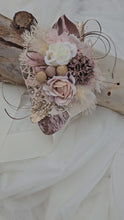 Load and play video in Gallery viewer, Everlasting flowers blush &amp; rose gold corsage - School formal / Wedding
