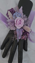 Load and play video in Gallery viewer, Violet purple tones preserved flowers corsage - School formal, prom, graduation, wedding
