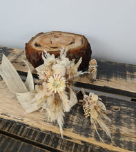 Load image into Gallery viewer, Boho style corsage &amp; matching buttonhole
