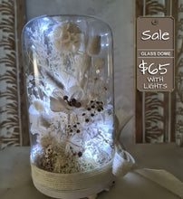 Load image into Gallery viewer, Medium Size Everlasting flowers - Boho Style Glass dome
