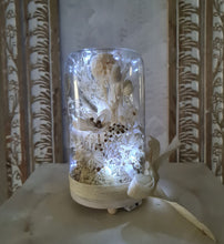 Load image into Gallery viewer, Medium Size Everlasting flowers - Boho Style Glass dome
