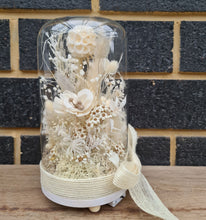 Load image into Gallery viewer, Medium Size Everlasting flowers - Boho Style Glass dome
