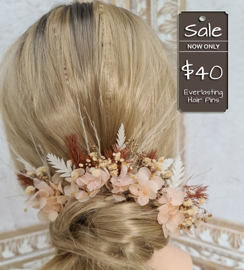 Rustic style - everlasting flowers bobby pins x 5
