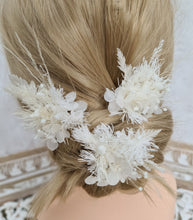 Load image into Gallery viewer, White Everlasting flowers bobby pins x 3
