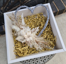 Load image into Gallery viewer, Boho style Everlasting love heart #1
