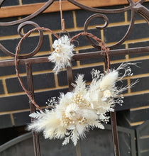 Load image into Gallery viewer, Boho style Everlasting love heart #2
