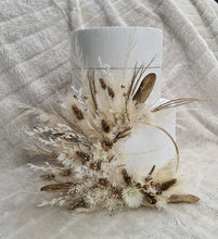 Load image into Gallery viewer, Larger cake hoop in neutral &amp; champagne gold
