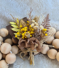 Load image into Gallery viewer, Everlasting flowers gift pack - Yellow AB548
