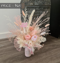 Load image into Gallery viewer, Welcome Baby girl preserved rose arrangement
