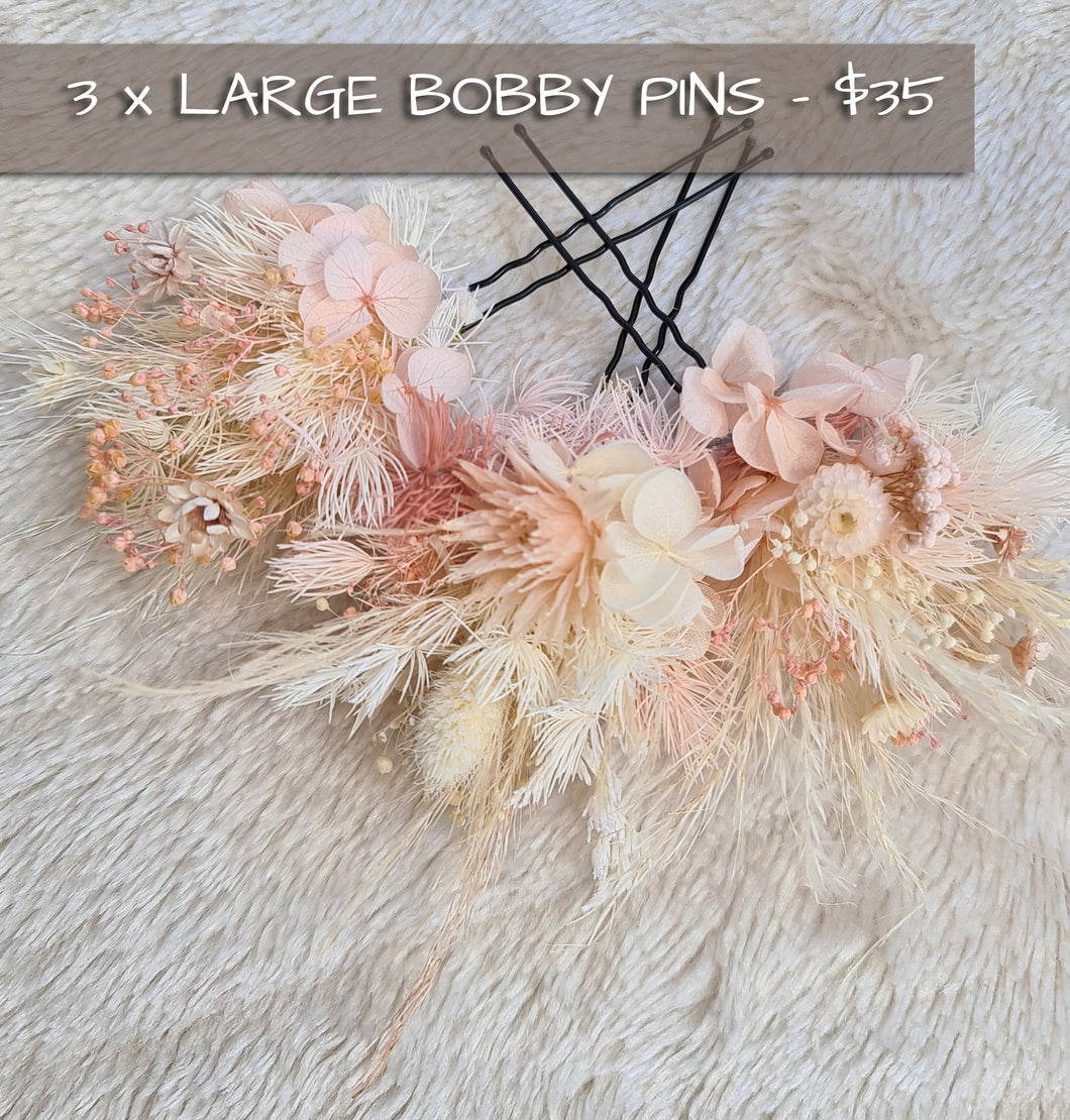Preserved flowers bobby pin large x 3 blush