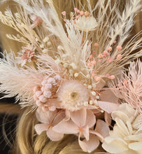 Load image into Gallery viewer, Preserved flowers bobby pin large x 3 blush
