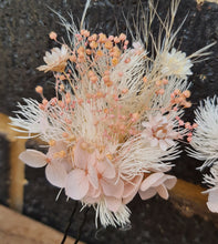 Load image into Gallery viewer, Preserved flowers bobby pin large x 3 blush
