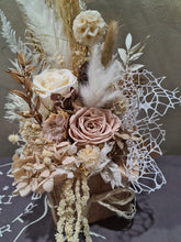 Load image into Gallery viewer, X - Everlasting birthday flowers with lights
