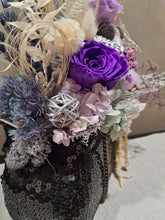 Load image into Gallery viewer, X - Preserved flowers in bag
