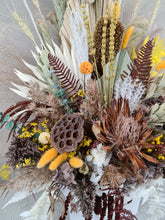 Load image into Gallery viewer, X - Natives &amp; preserved flowers
